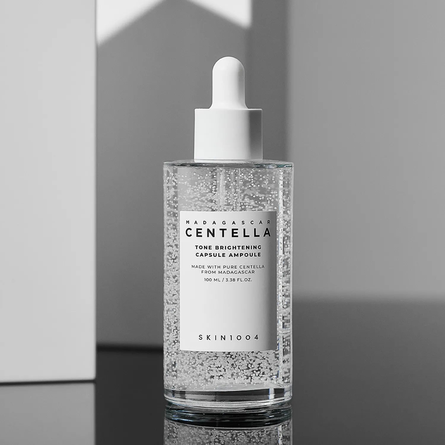 Skin1004 Madagascar Centella Tone Brightening Capsule Ampoule 100 ml
